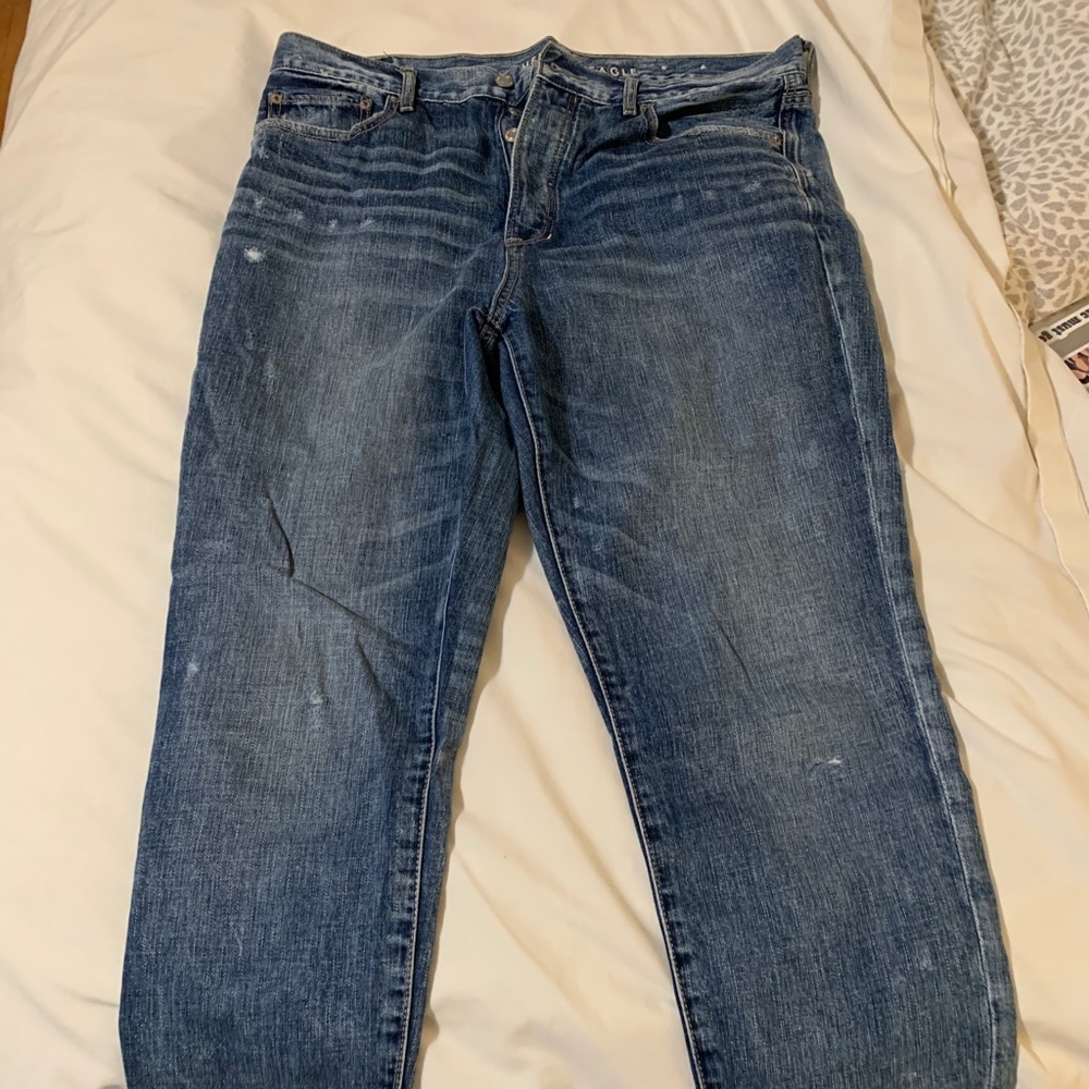 American eagle mom jeans